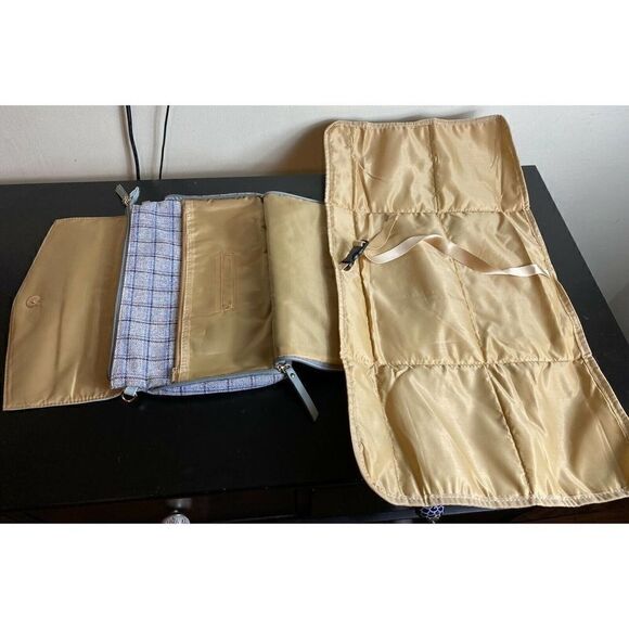 Beaulyn Leather Travel Changing Pad Blue Plaid Diaper Storage Wipes Case - Picture 4 of 10